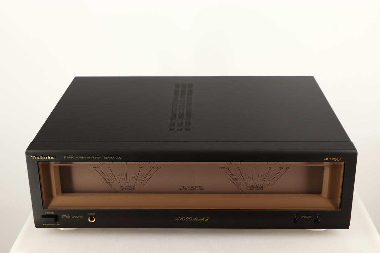 Top of a used Technics SE-A1000M2 Power Amplifier in a black finish