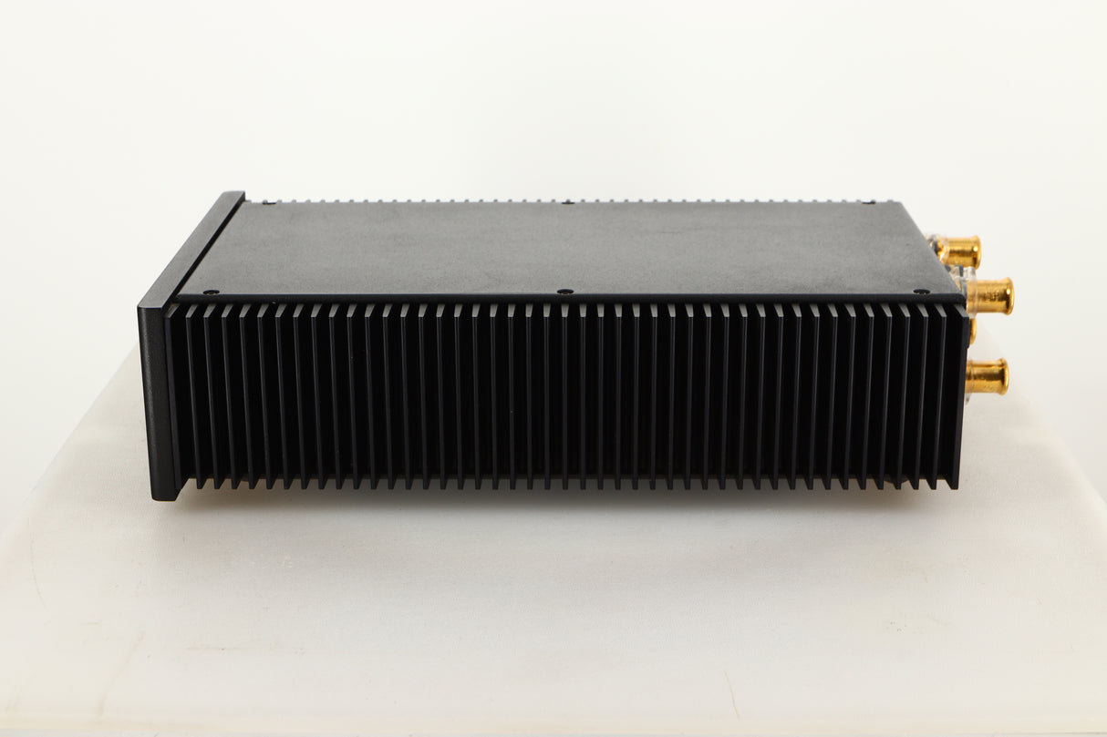 Side view of a used Teddy Pardo ST-60 Power Amplifier 