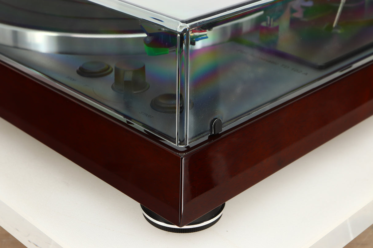 Front right corner view of a used Thorens TD-102A Turntable in Walnut finish