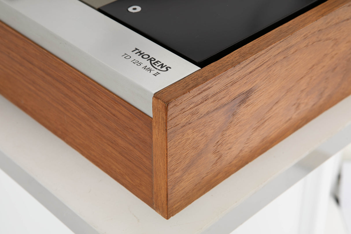 Front right corner view of a used Thorens TD-125 MKII Turntable with SME 3009 Tonearm