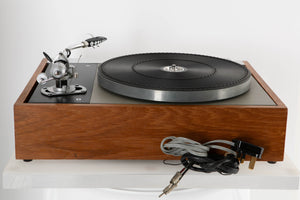 Rear view of a used Thorens TD-125 MKII Turntable with SME 3009 Tonearm