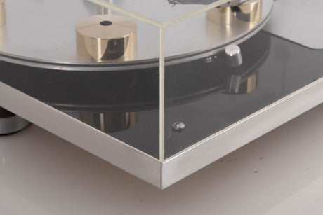 Front right corner view of a used Transcriptor Hydraulic Reference Turntable with Fluid Tonearm