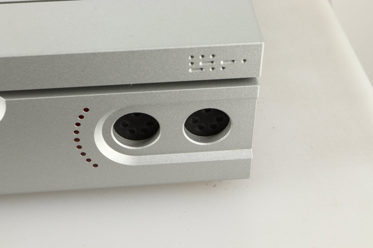 Close up view of a used Trilogy Audio H1 Valve Headphone Energiser in Natural finish