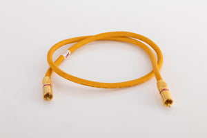 View of a used Van Den Hul D-102 MkIII 0.8m Interconnect 