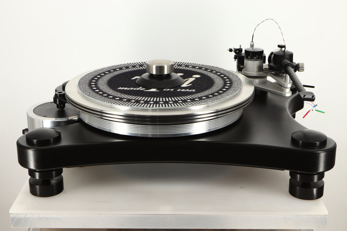 Front view of a used VPI Prime Turntable