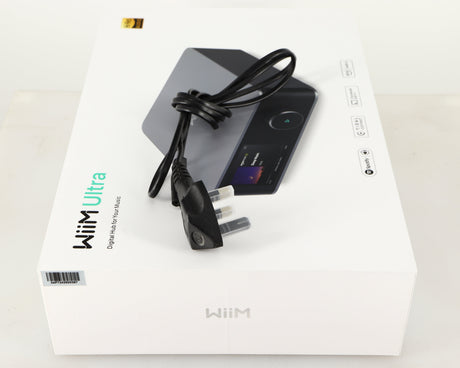 Box for a used Wiim Ultra Streamer showing Power Cable