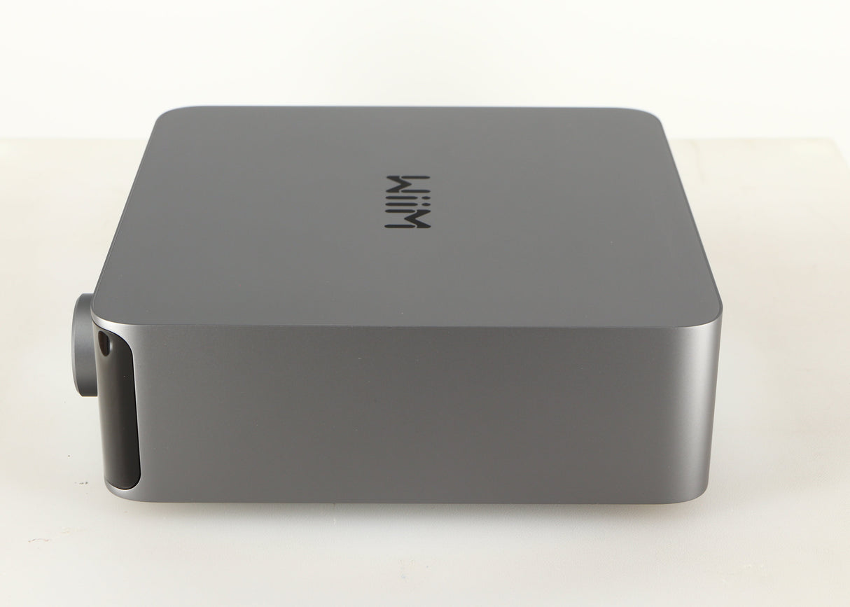 Right side view of a used Wiim Ultra Streamer 