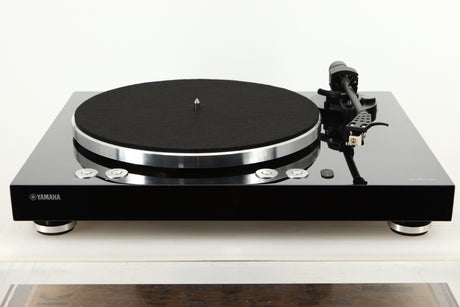 Front view of a Yamaha TTN503 MusicCast Turntable in Black finish