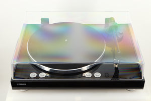 Top view of a Yamaha TTN503 MusicCast Turntable in Black finish