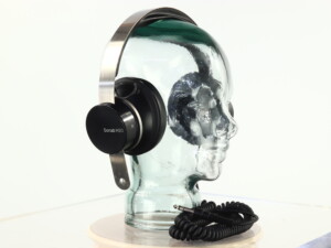 Sonab H20 Headphones - Image 6