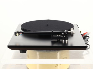Rega Planar 3 2000 Turntable / Grado Prestige Gold Cartridge - Image 3