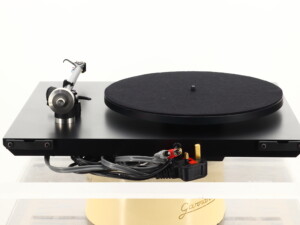 Rega Planar 3 2000 Turntable / Grado Prestige Gold Cartridge - Image 4