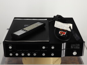 Mark Levinson No.39 CD Player - Image 13
