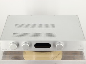 Audiolab 8300A Integrated Amplifier - Silver - Image 6