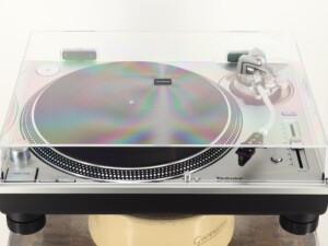 Technics SL-1200GR2 Turntable  / Ortofon 2M Black Cartridge - Image 6