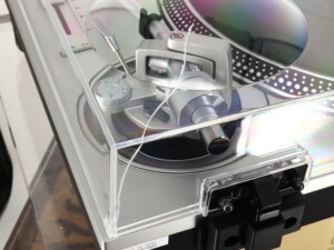 Technics SL-1200GR2 Turntable  / Ortofon 2M Black Cartridge - Image 11
