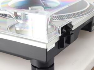 Technics SL-1200GR2 Turntable  / Ortofon 2MR Black Cartridge - Image 8