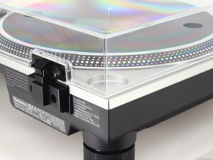 Technics SL-1200GR2 Turntable  / Ortofon 2MR Black Cartridge - Image 9