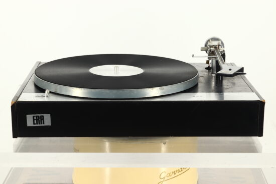 ERA 444 Turntable