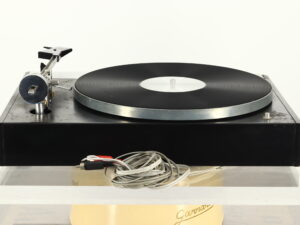 ERA 444 Turntable - Image 4