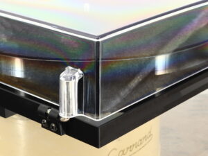 Pro-Ject E1 BT Turntable - Gloss Black - Image 12