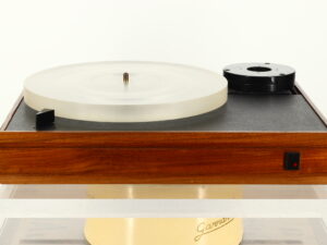 Pink Triangle Export Turntable (No Arm)
