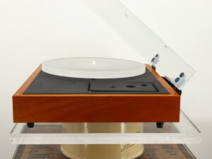 Systemdek 2X2 Turntable ( No Arm ) - Image 3