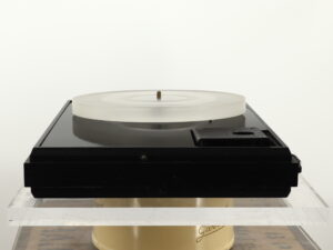 Pink Triangle PT1 Turntable ( No Arm or PSU ) - Image 3