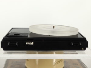 Pink Triangle PT1 Turntable ( No Arm or PSU ) - Image 4