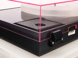 Pink Triangle PT1 Turntable ( No Arm or PSU ) - Image 10
