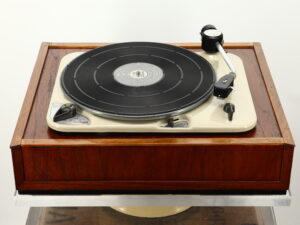 Thorens TD-135 Turntable / BTD-12S Tonearm