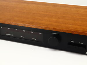 A&R Cambridge T21 FM/AM Tuner - Teak - Image 11