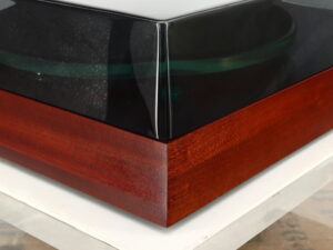 Manticore Mantra Turntable ( No Arm ) - Image 10