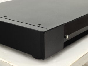 Rega Elex-R Integrated Amplifier - Image 9