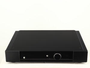 Rega Elex-R Integrated Amplifier - Image 12