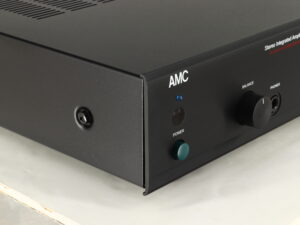 AMC XIA50se Integrated Amplifier - Image 7