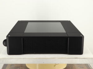 Meridian G01 Pre-Amplifier - Image 3