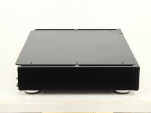 Rega Elicit-R Integrated Amplifier - Image 5