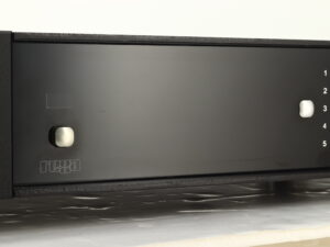 Rega Elicit-R Integrated Amplifier - Image 11