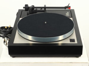 Linn LP12 Turntable - Black Ash / Hercules II / Akito Tonearm / Rega Bias Cartridge - Image 5