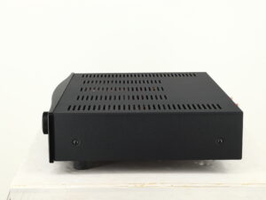 Hegel H95 Integrated Amplifier - Image 3