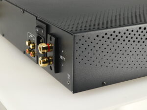 Atoll AM200 Signature Power Amplifier - Silver - Image 8