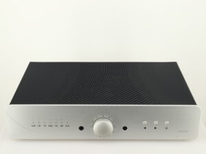 Atoll PR200 Signature Pre Amplifier - Silver - Image 12