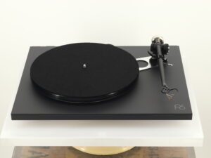 Rega Planar 6 Turntable - Matt Polaris Grey - Image 2
