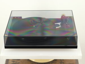 Rega Planar 6 Turntable - Matt Polaris Grey - Image 6
