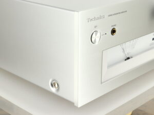 Technics SU-G700M2 Integrated Amplifier - Silver - Image 7