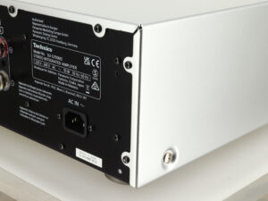 Technics SU-G700M2 Integrated Amplifier - Silver - Image 10