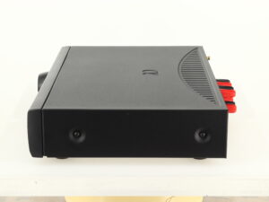 Arcam Alpha 7R Integrated Amplifier - Image 3