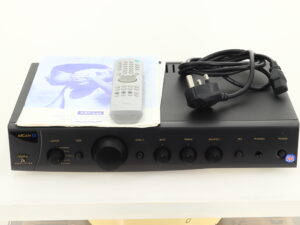 Arcam Alpha 7R Integrated Amplifier - Image 13