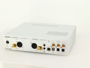 Audiolab M-DAC Digital to Analogue Converter - Silver - Image 11